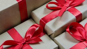 Du findest keine Geschenkidee? 10 Tipps für Geschenke zu jedem Anlass!